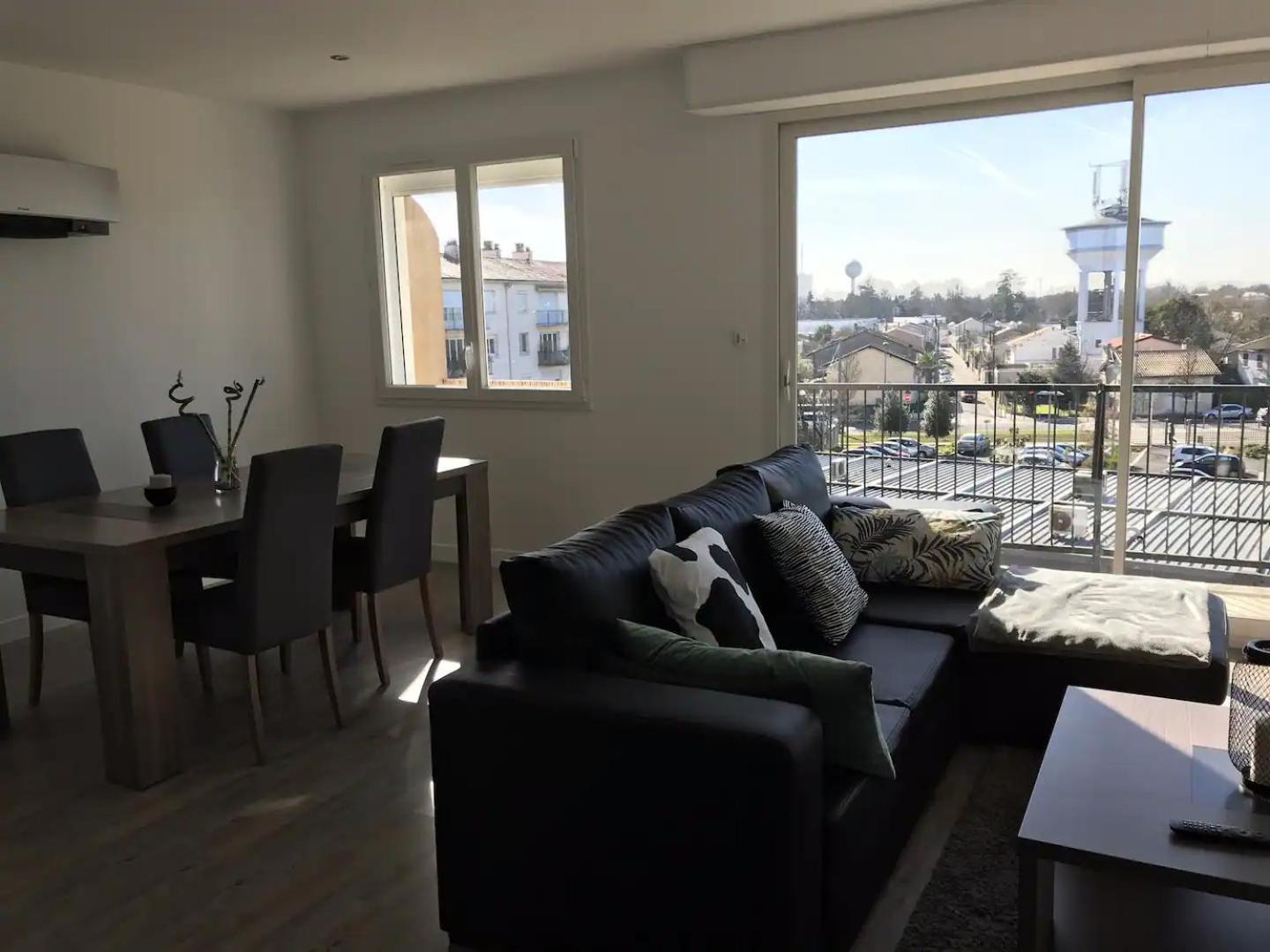Superbe Appartement Proche Bordeaux Pied Du Tram لورْمو المظهر الخارجي الصورة